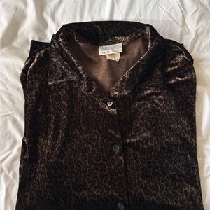 Vintage Kathie Lee Collection Brown and Black Leopard Velvet Button-Down Shirt